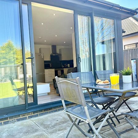 Evergreen Lodge: Luxurious Two-Bed Flat with Garden near Blenheim Palace Kidlington Exterior photo
