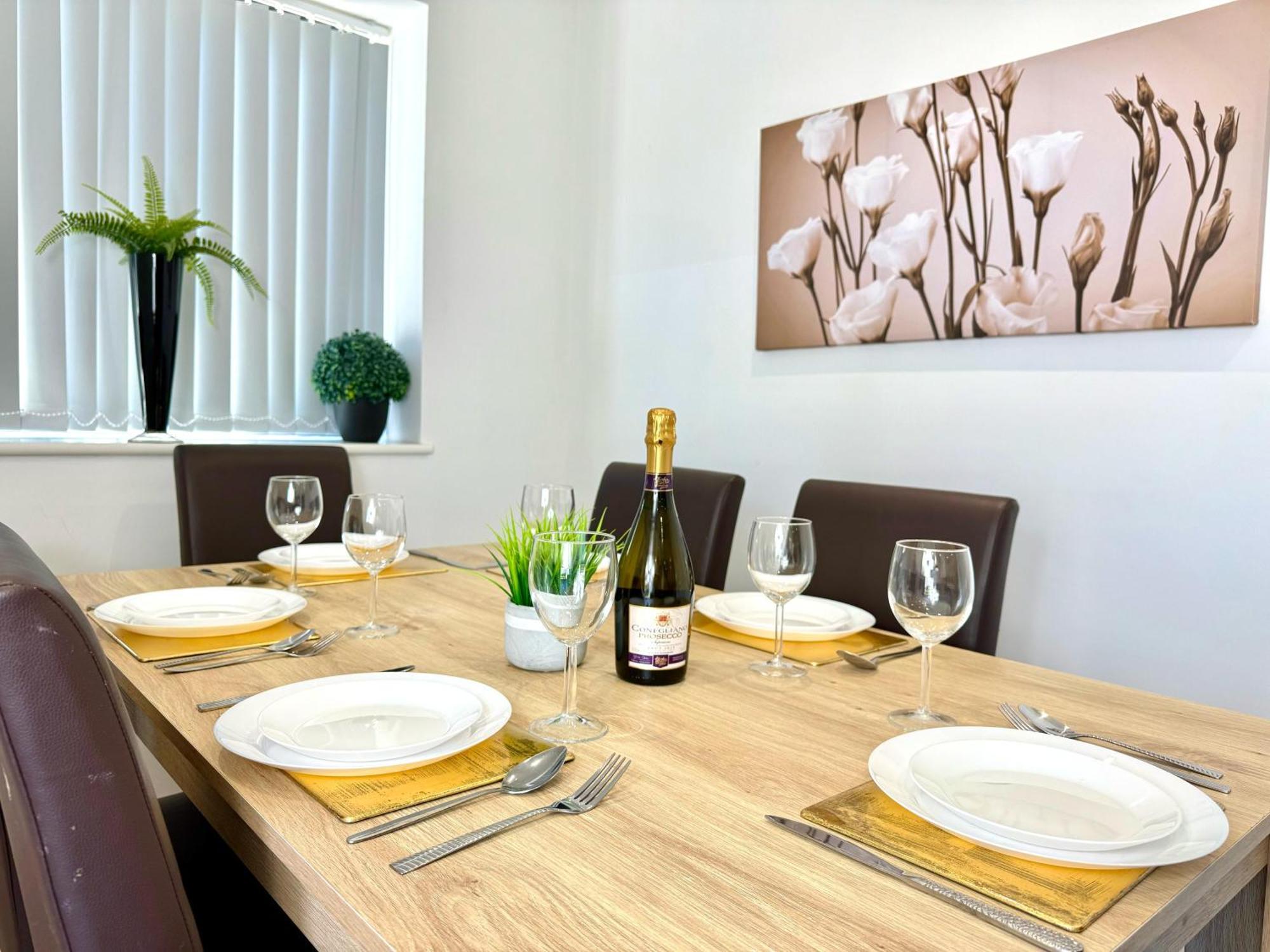 Evergreen Lodge: Luxurious Two-Bed Flat with Garden near Blenheim Palace Kidlington Exterior photo